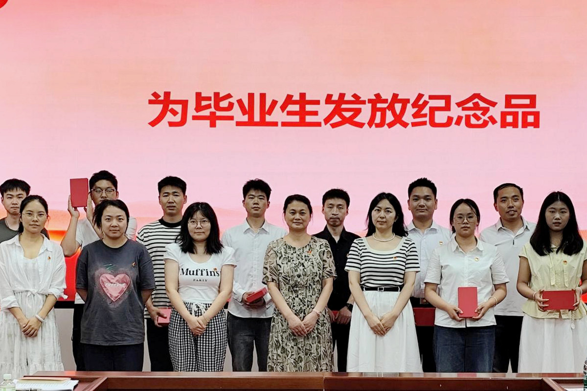 图片1 图片1