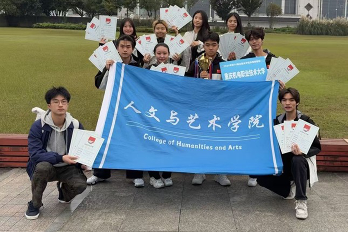 图片1 图片1