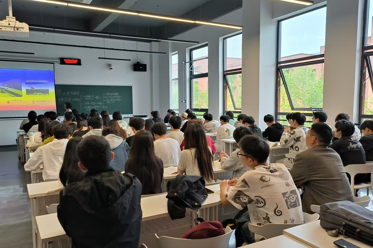 图片2 图片2
