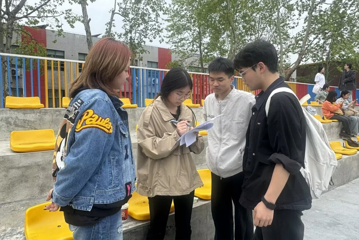 图片2 图片2